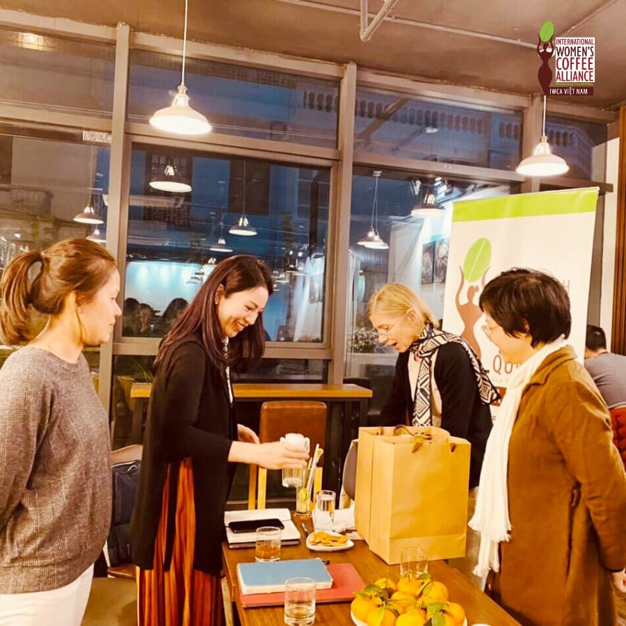 Bà Kristina - Đại diện tổ chức Lao động quốc tế (ILO) sang thăm IWCA VietNam